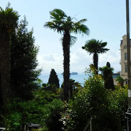 Apartment Fina