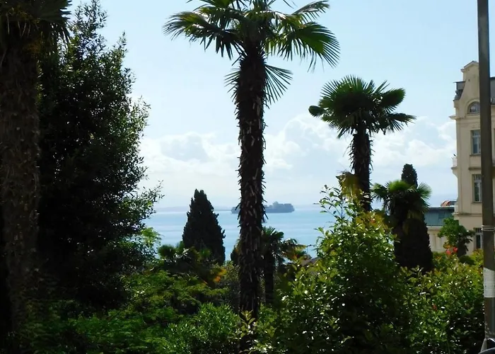 Apartment Fina
