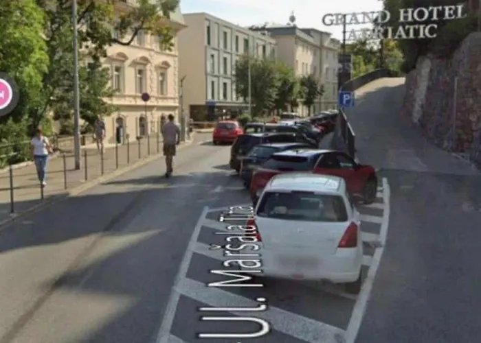 Fina Apartment